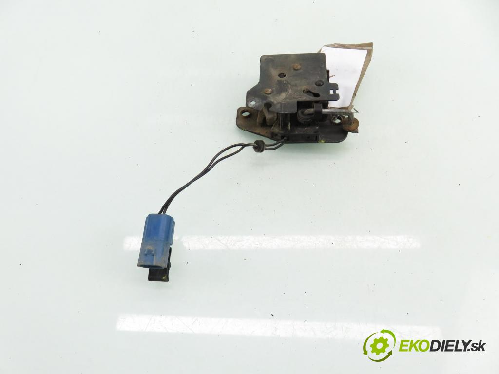LAND ROVER FREELANDER (L314) HB 2000 72,00 2.0 DI 4x4 - 20 T2N 1994,00 zámok dverí kufor EL.