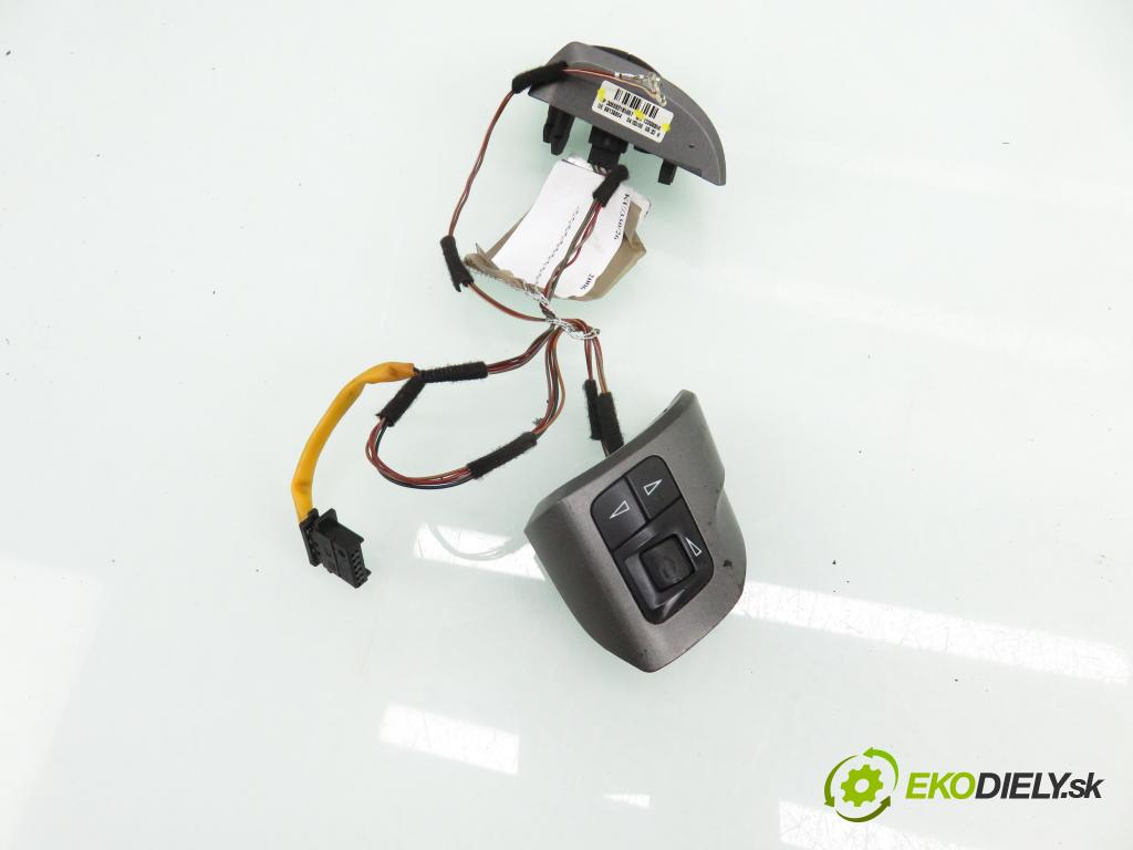 OPEL ASTRA H (A04) HB 2006 77,00 1.6 - Z 16 XEP 1598,00 ovladač rádia 13208858 ; 305582185057