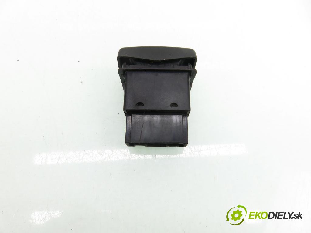 LAND ROVER FREELANDER (L314) HB 2000 72,00 2.0 DI 4x4 - 20 T2N 1994,00 přepínač oken LP YUF101520LNF