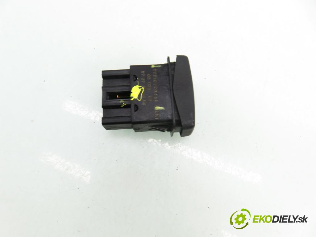 LAND ROVER FREELANDER (L314) HB 2000 72,00 2.0 DI 4x4 - 20 T2N 1994,00 přepínač oken PP YUF101520LNF