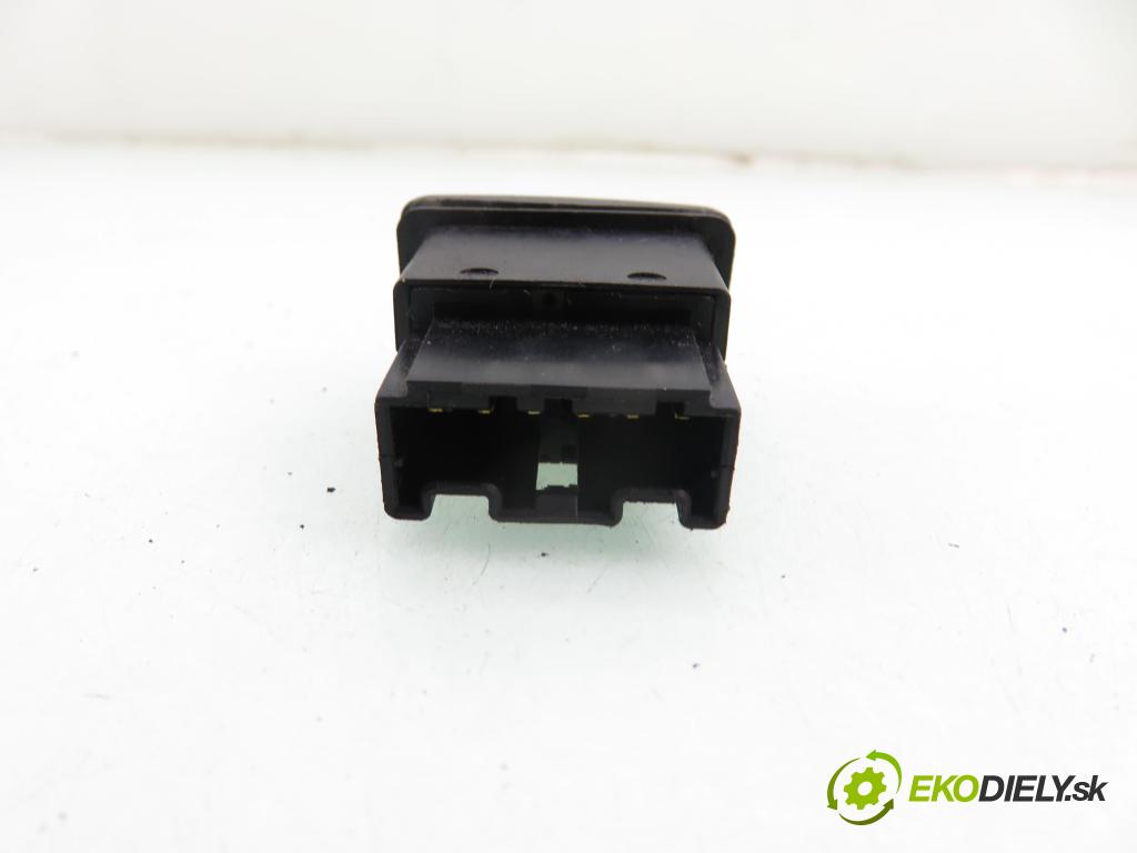 LAND ROVER FREELANDER (L314) HB 2000 72,00 2.0 DI 4x4 - 20 T2N 1994,00 přepínač oken PP YUF101520LNF