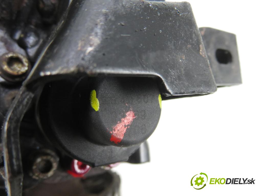 FORD FOCUS II Turnier (DA_, FFS, DS) KOMBI 2005 66,00 1.6 TDCI 90 1560,00 pumpa vysokého TLAK: 0445010102 ; 9683703780A ; 0928400607