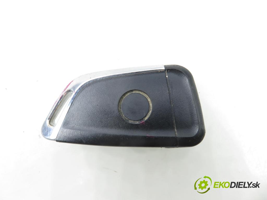 CITROEN C4 Grand Picasso I (UA_) MINIVAN 2008 80,00 1.6 HDi - 9HZ (DV6TED4) 1560,00 spinačka 36410600 (Spínacia skrinka)