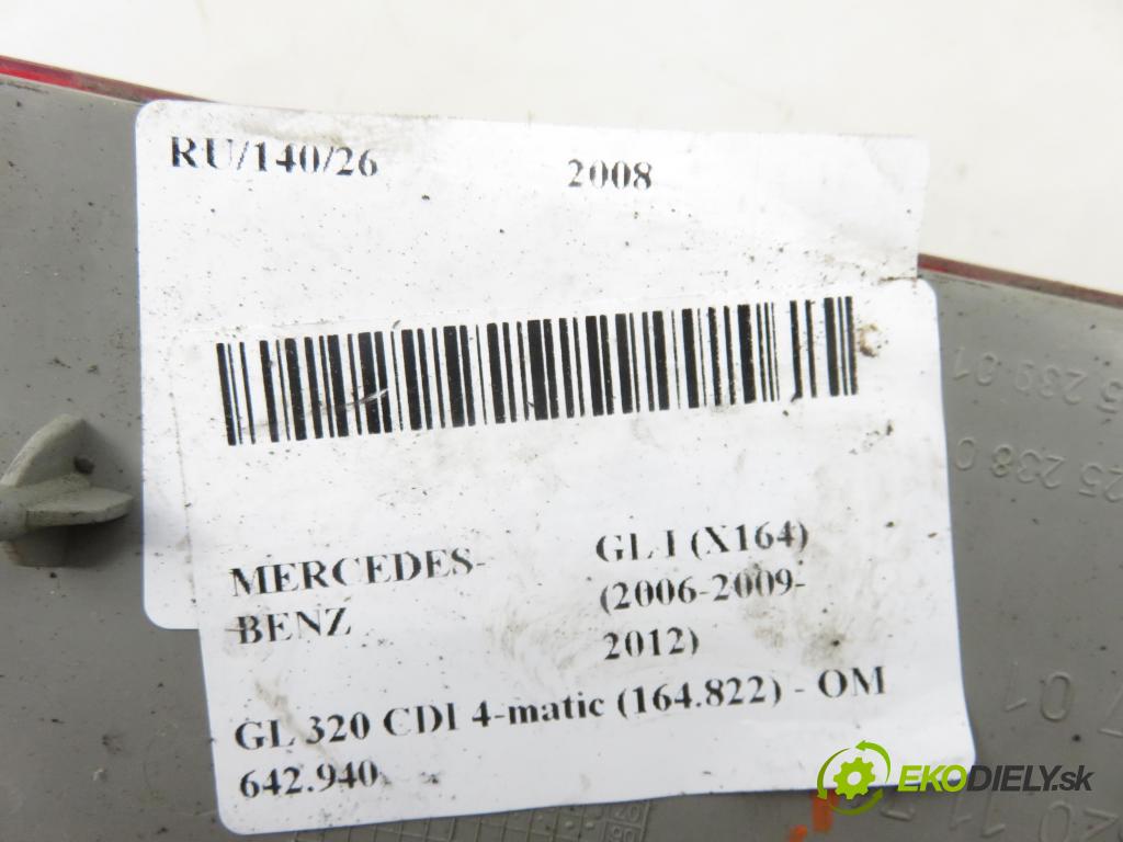 MERCEDES-BENZ KLASA GL (X164) SUV 2008 165,00 GL 320 CDI 4-matic (164.822) - OM 642.940 2987,00 světlo REFLEXNÍ A1648201174