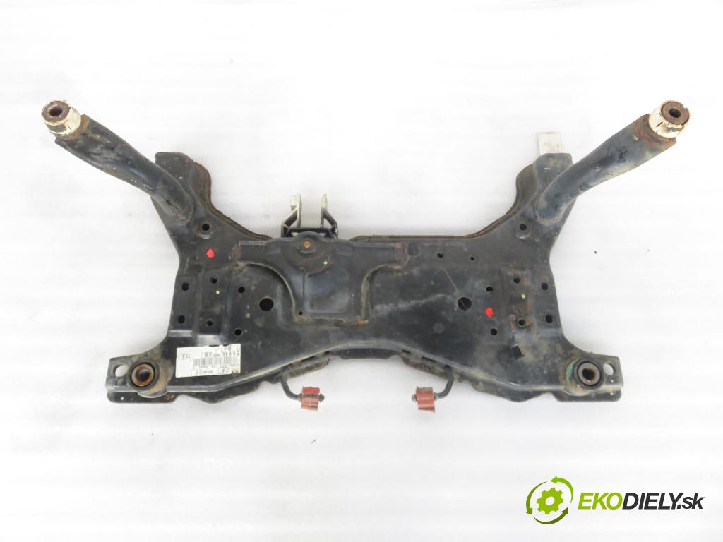 FORD KUGA I SUV 2009 147,00 2.5 4x4 - HYDB 2522,00 PŘEDNÍ: 