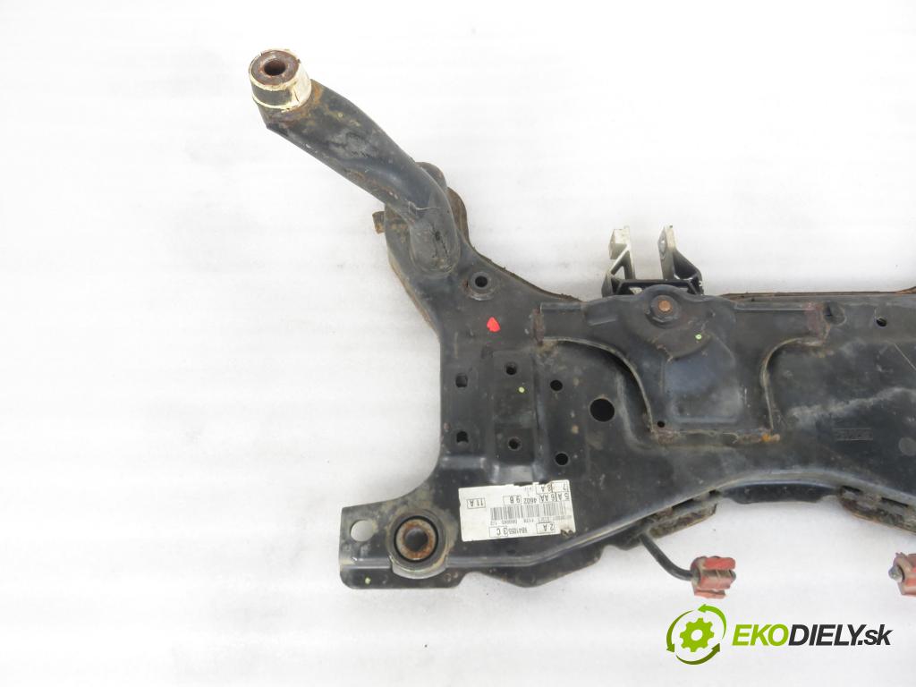 FORD KUGA I SUV 2009 147,00 2.5 4x4 - HYDB 2522,00 PŘEDNÍ: