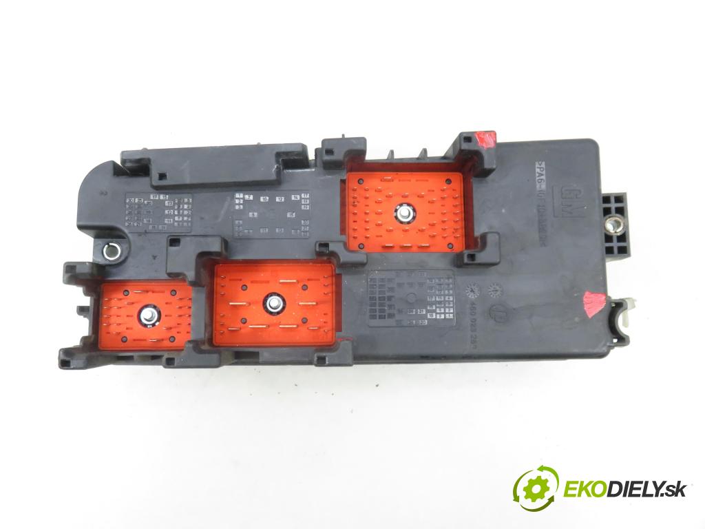 OPEL VECTRA C (Z02) SEDAN 2004 74,00 2.0 DTI 16V 101 - Y 20 DTH 1995,00 MODUL BSM 13170898CQ ; 519067102