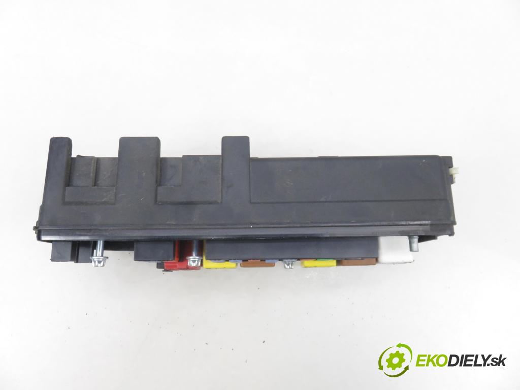 OPEL VECTRA C (Z02) SEDAN 2004 74,00 2.0 DTI 16V 101 - Y 20 DTH 1995,00 MODUL BSM 13170898CQ ; 519067102