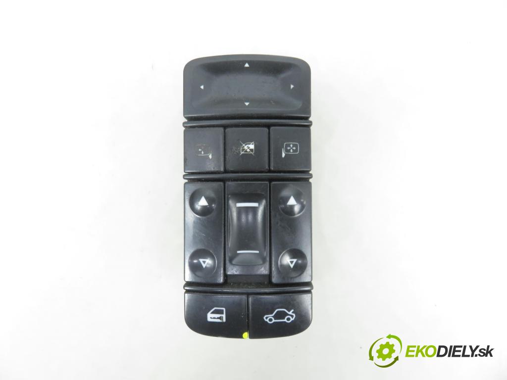 OPEL VECTRA C (Z02) SEDAN 2004 74,00 2.0 DTI 16V 101 - Y 20 DTH 1995,00 Panel ovládaní oken 09185954