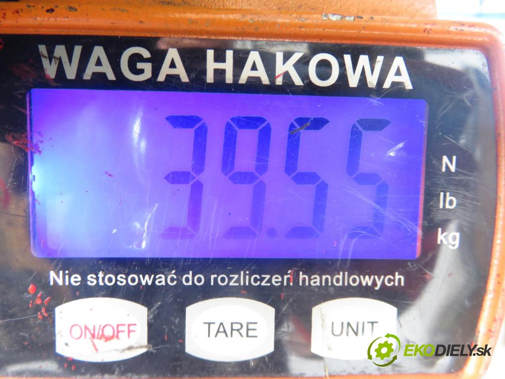 SEAT LEON (1M1) HB 2001 81,00 1.9 TDI - ASV 1896,00 výztuha zadní část ABS 