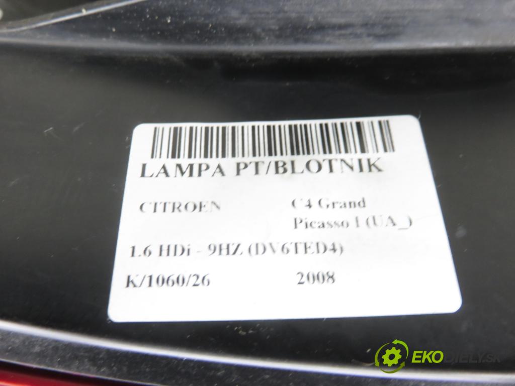 CITROEN C4 Grand Picasso I (UA_) MINIVAN 2008 80,00 1.6 HDi - 9HZ (DV6TED4) 1560,00 světlo pravé zadní 00946602
