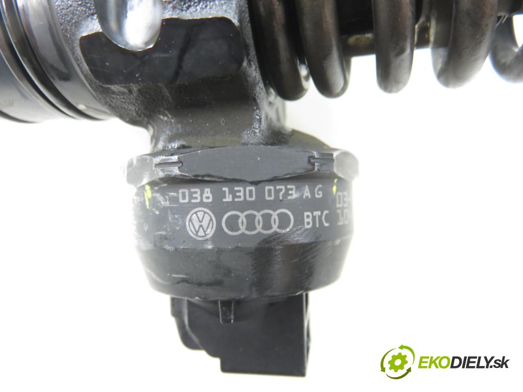 VW TRANSPORTER V Skrzynia (7HA, 7HH, 7EA, 7EH) FURGON 2003 77,00 1.9 TDI PD 105 - AXB 1896,00 vstříkovač 038130073AG ; 0414720215 (Vstřikovač paliva)