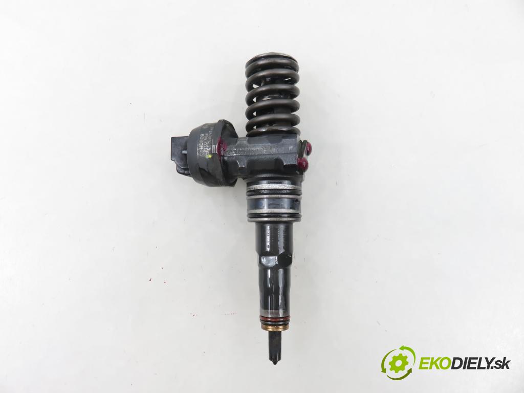 VW TRANSPORTER V Skrzynia (7HA, 7HH, 7EA, 7EH) FURGON 2003 77,00 1.9 TDI PD 105 - AXB 1896,00 vstříkovač 038130073AG ; 0414720215 (Vstřikovač paliva)