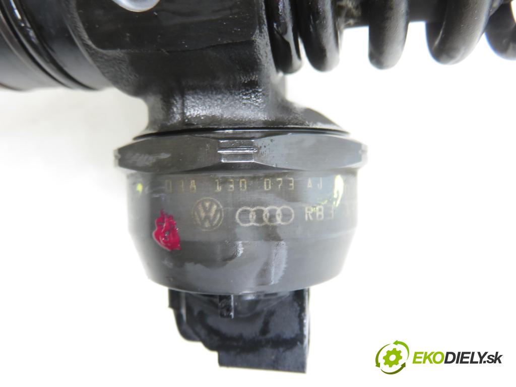 AUDI A4 (8E2, B6) SEDAN 2003 74,00 1.9 TDI PD 101 - AVB 1896,00 vstříkovač 038130073AJ ; 0414720037 (Vstřikovač paliva)