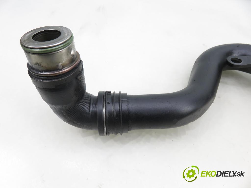 VW TOURAN (1T1, 1T2) MINIVAN 2004 74,00 1.9 TDI - AVQ 1896,00 Rúra intercoolera turba 1K0145762P
