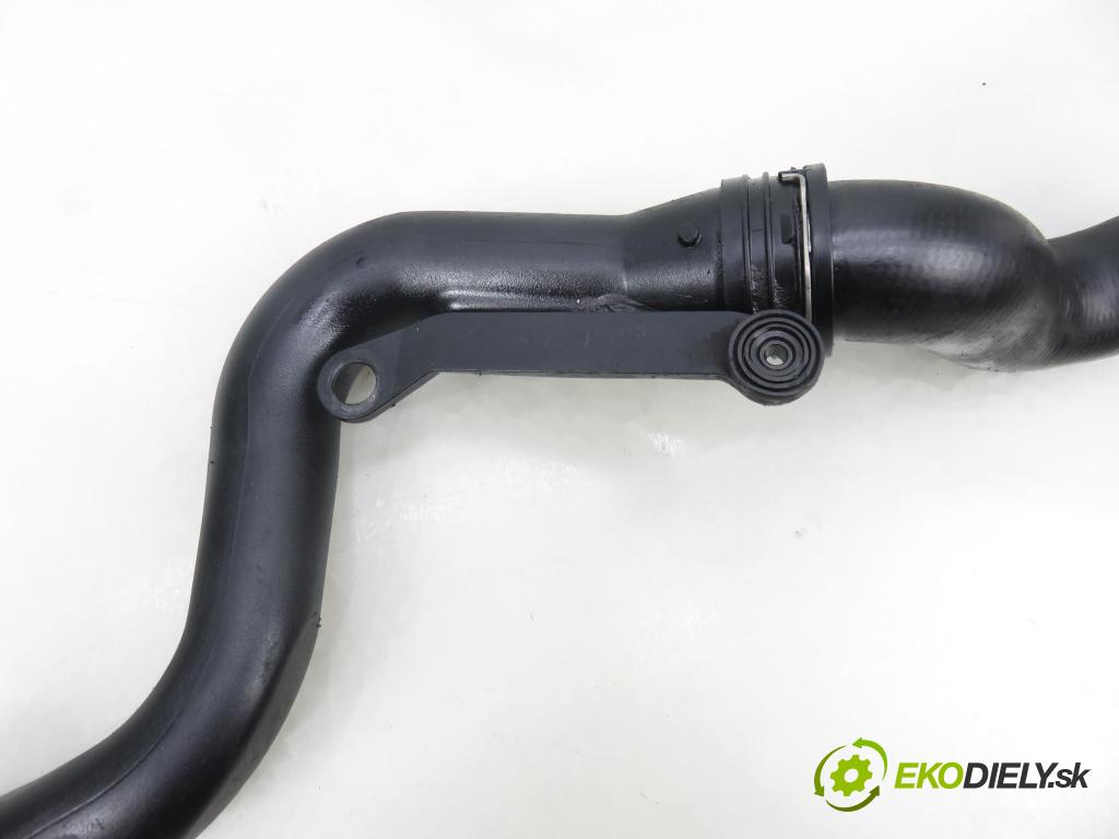VW TOURAN (1T1, 1T2) MINIVAN 2004 74,00 1.9 TDI - AVQ 1896,00 Rúra intercoolera turba 1K0145762P