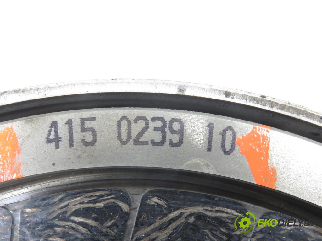 MERCEDES-BENZ VIANO (W639) VAN 2004 110,00 CDI 2.2 - OM 646.982 2148,00 Koleso dvojvrstvové 124035510 ; 324025510 ; 415023910
