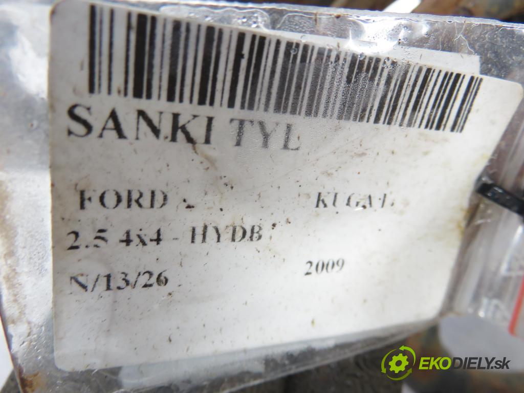 FORD KUGA I SUV 2009 147,00 2.5 4x4 - HYDB 2522,00 ZADNÍ: