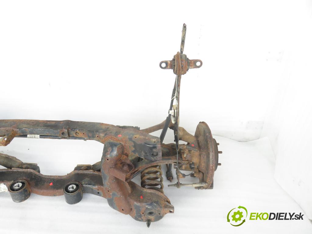 FORD KUGA I SUV 2009 147,00 2.5 4x4 - HYDB 2522,00 ZADNÍ: