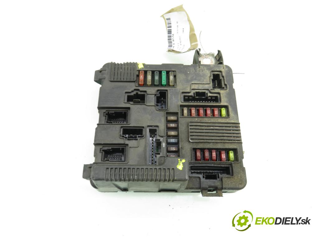 RENAULT SCENIC II (JM0/1_) MINIVAN 2004 88,00 1.9 DCI - F9Q 812 1870,00 MODUL BSM 8200306032A ; S118399200D