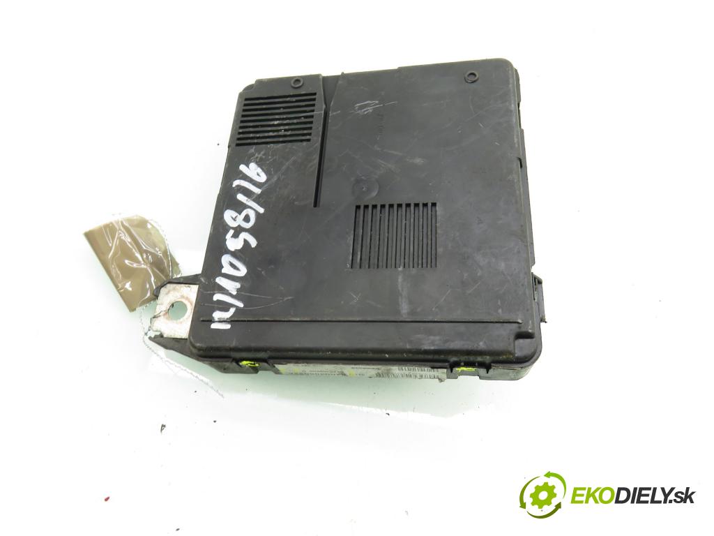RENAULT SCENIC II (JM0/1_) MINIVAN 2004 88,00 1.9 DCI - F9Q 812 1870,00 MODUL BSM 8200306032A ; S118399200D