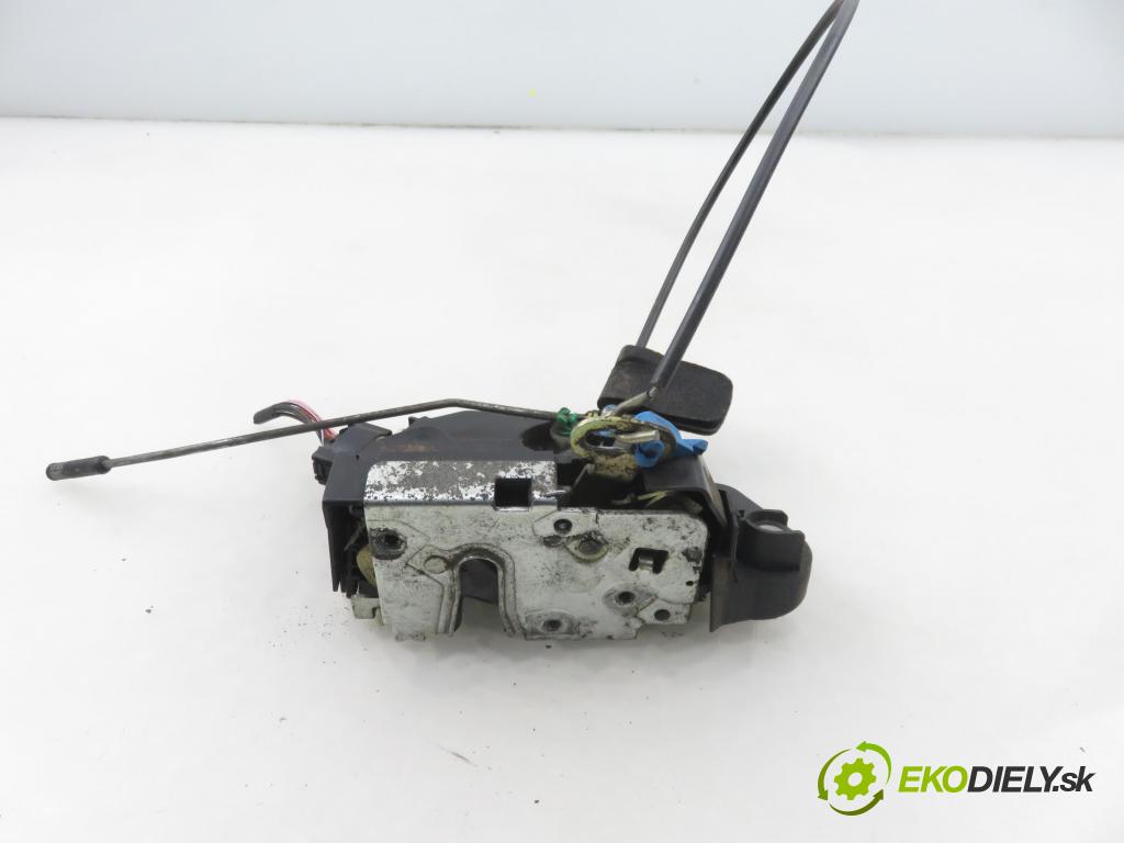 LAND ROVER FREELANDER (L314) HB 2000 72,00 2.0 DI 4x4 - 20 T2N 1994,00 zámok