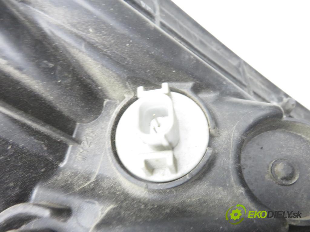 HONDA CR-V III (RE_) SUV 2008 110,00 2.0 i 4WD (RE5) - R20A2 1997,00 Svetlo PP 331008WW