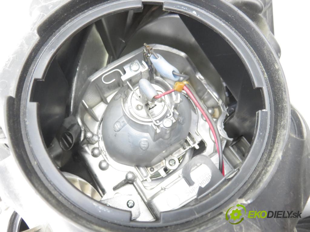 HONDA CR-V III (RE_) SUV 2008 110,00 2.0 i 4WD (RE5) - R20A2 1997,00 Svetlo PP 331008WW