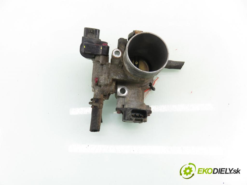 TOYOTA YARIS (_P1_) HB 2000 64,00 1.3 (SCP12_) - 2SZ-FE 1298,00 Škrtiaca klapka 2227021010 ; 8945220130 (Škrtiaca klapka)