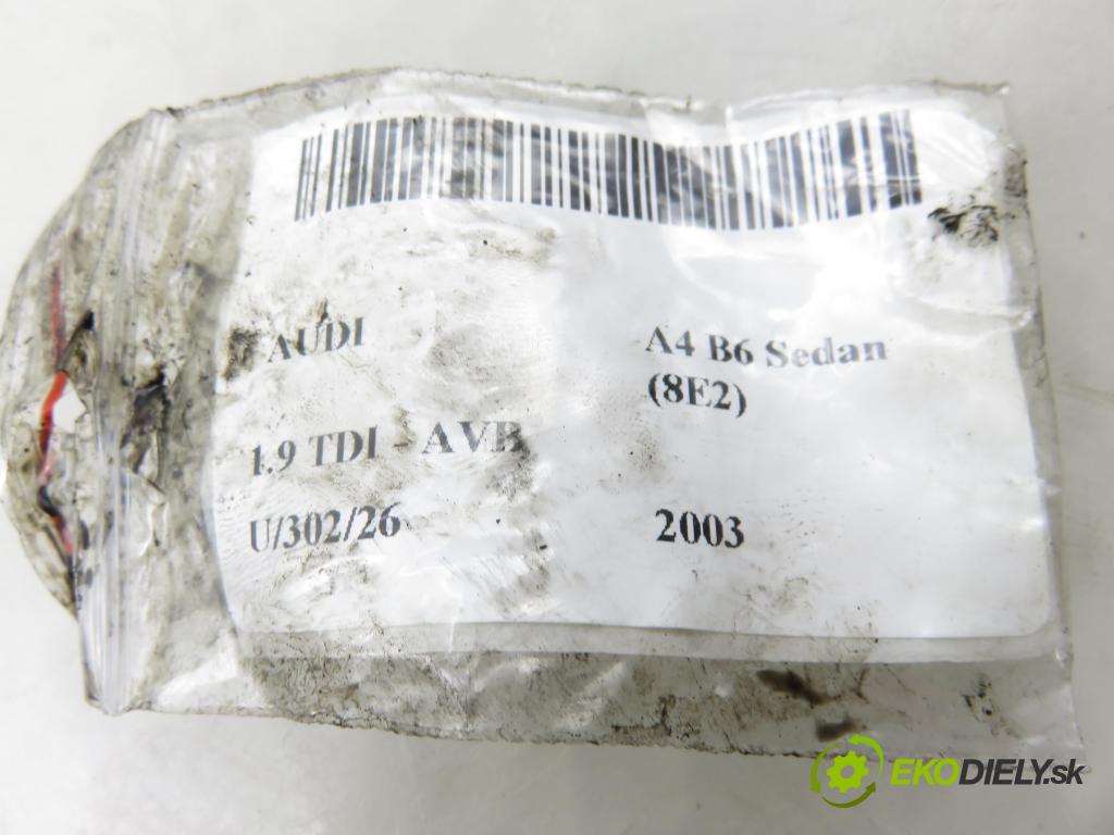 AUDI A4 (8E2, B6) SEDAN 2003 74,00 1.9 TDI - AVB 1896,00 Vstrekovač 038130073BA ; 0414720216 (Vstrekovač paliva)
