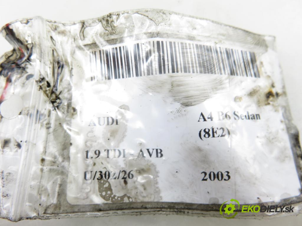 AUDI A4 (8E2, B6) SEDAN 2003 74,00 1.9 TDI - AVB 1896,00 Vstrekovač 038130073BA ; 0414720216 (Vstrekovač paliva)