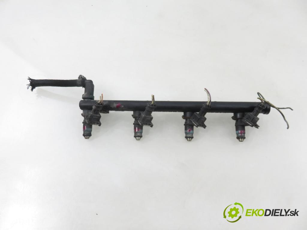 RENAULT MEGANE II (BM0/1_, CM0/1_) HB 2003 60,00 1.4 16V - K4J 732 1390,00 lišta vstřikovací H132254 ; ITGM60 ; 8200139674C (Vstřikovací lišta)