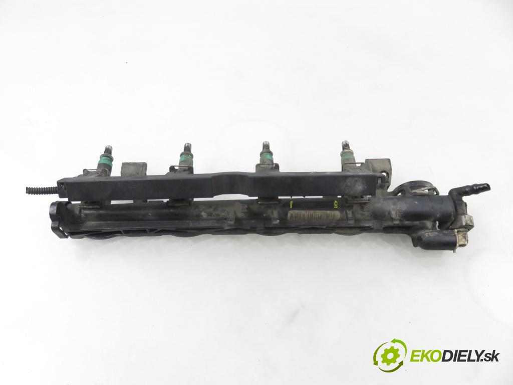 FORD FOCUS C-MAX (DM2) MINIVAN 2007 74,00 1.6 - HWDA 1596,00 lišta vstřikovací 98MF9F593BC ; 98MFBC ; 5M5G9H487BA (Vstřikovací lišta)