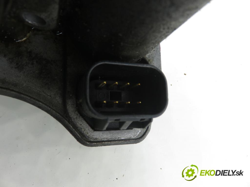 OPEL MERIVA A nadwozie wielkoprzestrzenne (MPV) (X03) HB 2004 74,00 1.6 16V - Z 16 XE 1598,00 škrtíci klapka 25177983 (Škrticí klapka)