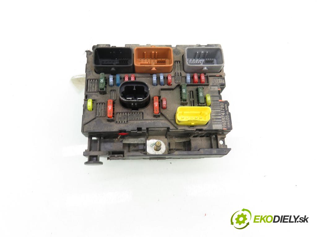 CITROEN C2 (JM_) HB 2004 44,00 1.1 - HFX (TU1JP) 1124,00 MODUL BSM 9659741780 ; S11137787