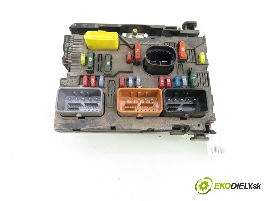CITROEN C2 (JM_) HB 2004 44,00 1.1 - HFX (TU1JP) 1124,00 MODUL BSM 9659741780 ; S11137787