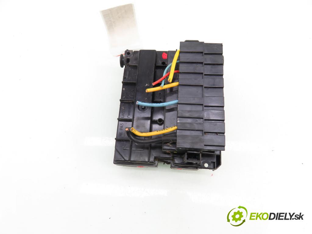 CITROEN C2 (JM_) HB 2004 44,00 1.1 - HFX (TU1JP) 1124,00 MODUL BSM 9659741780 ; S11137787