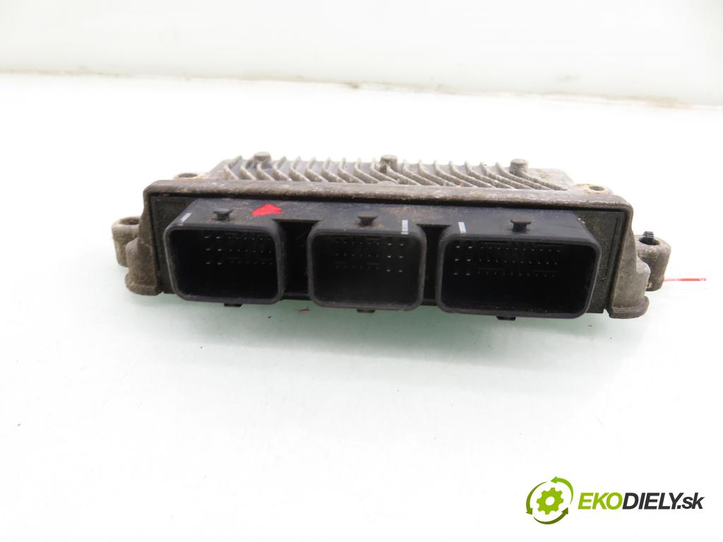 CITROEN C2 (JM_) HB 2004 44,00 1.1 - HFX (TU1JP) 1124,00 Riadiaca jednotka Motor 9661700480 ; 9651696680