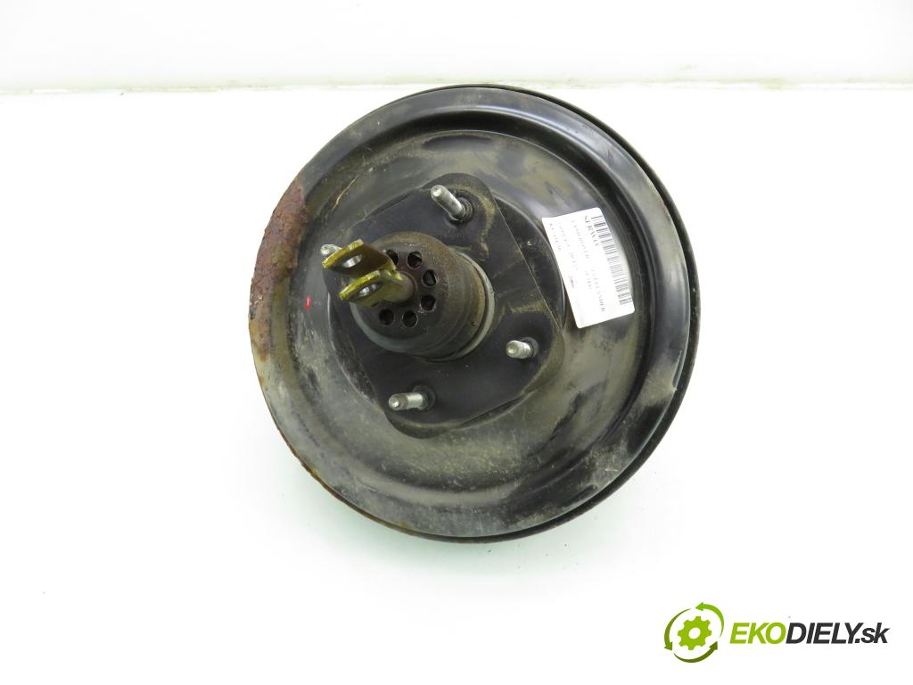 LAND ROVER FREELANDER (L314) HB 2000 72,00 2.0 DI 4x4 - 20 T2N 1994,00 posilovač SJB101771 (Servočerpadlo)