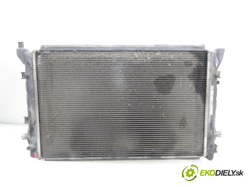 SEAT LEON (1P1) HB 2009 92,00 1.4 TSI - CAXC 1390,00 chladič vody 1K0121251CM