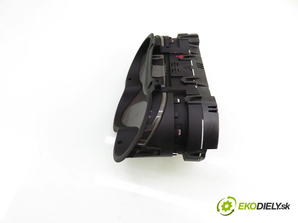 ALFA ROMEO 147 (937_) HB 2006 88,00 1.9 JTDM 8V (937.AXD1A, 937.AXU1A, 937.BXU1A) - 93 1910,00 Prístrojovka elektrický 156063199