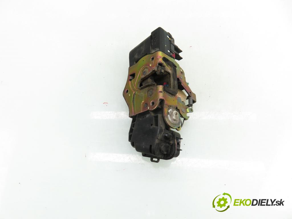 FIAT STILO (192_) HB 2001 85,00 1.9 JTD 115 - 192 A1.000 1910,00 zámok 46786832
