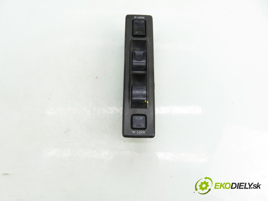 SUZUKI VITARA (ET, TA, TD) TERENOWY 1996 64,00 2.0 TD Intercooler Napęd na wszystkie koła (SV420D 1998,00 Panel ovládania okien 