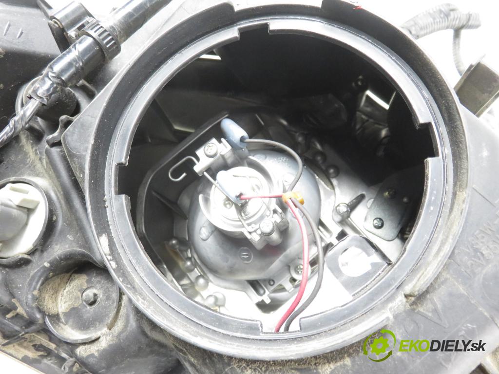 HONDA CR-V III (RE_) SUV 2008 110,00 2.0 i 4WD (RE5) - R20A2 1997,00 Svetlo LP 33150SWWG0