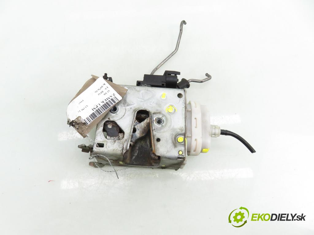 AUDI A3 (8L1) HB 1997 75,00 1.6 - BFQ 1595,00 zámok 8L1837015A