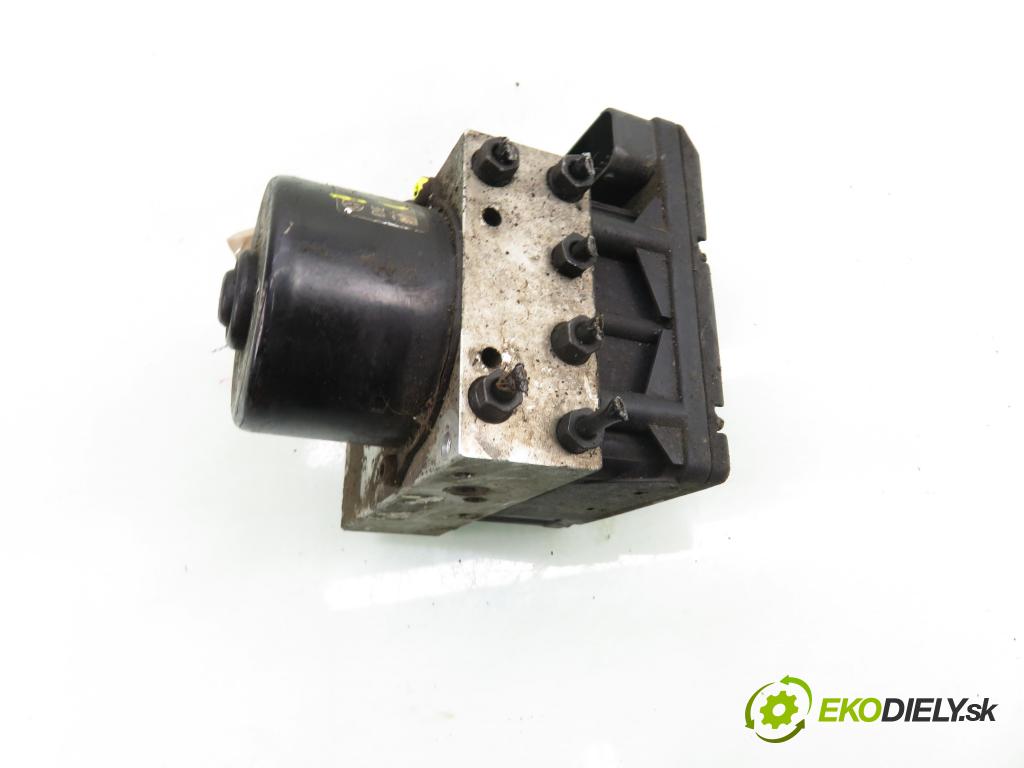 VW BORA (1J2) SEDAN 2001 85,00 1.9 TDI - AJM 1896,00 pumpa ABS 1J0614417A ; 10020402134 ; 10020804262 (Pumpa ABS)