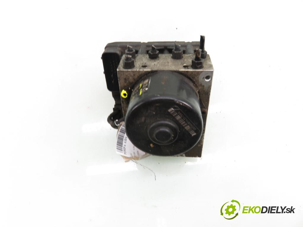 VW BORA (1J2) SEDAN 2001 85,00 1.9 TDI - AJM 1896,00 pumpa ABS 1J0614417A ; 10020402134 ; 10020804262 (Pumpa ABS)