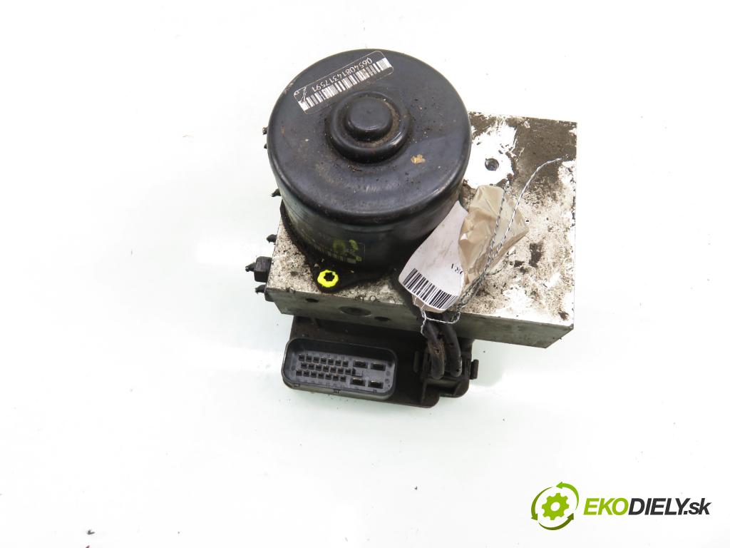 VW BORA (1J2) SEDAN 2001 85,00 1.9 TDI - AJM 1896,00 pumpa ABS 1J0614417A ; 10020402134 ; 10020804262 (Pumpa ABS)
