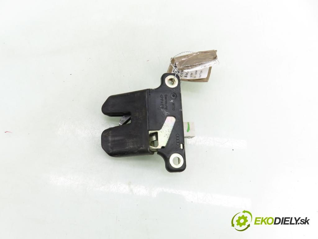 AUDI A4 (8D2, B5) SEDAN 1996 74,00 1.6 - ADP 1595,00 zámok dverí kufor EL. 8D5827505A