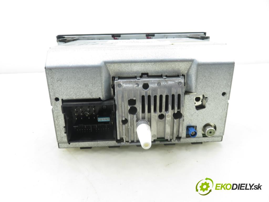 FORD KUGA I SUV 2010 120,00 2.0 TDCi 4x4 - TXDA 1997,00 RADIO CD 9V4T18K931AA